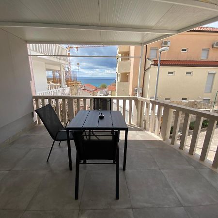 Maritom Apartments Baška Voda Екстериор снимка