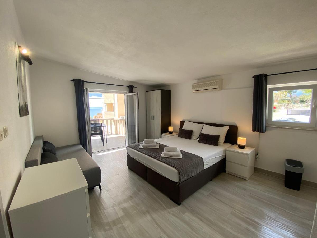 Maritom Apartments Baška Voda Екстериор снимка